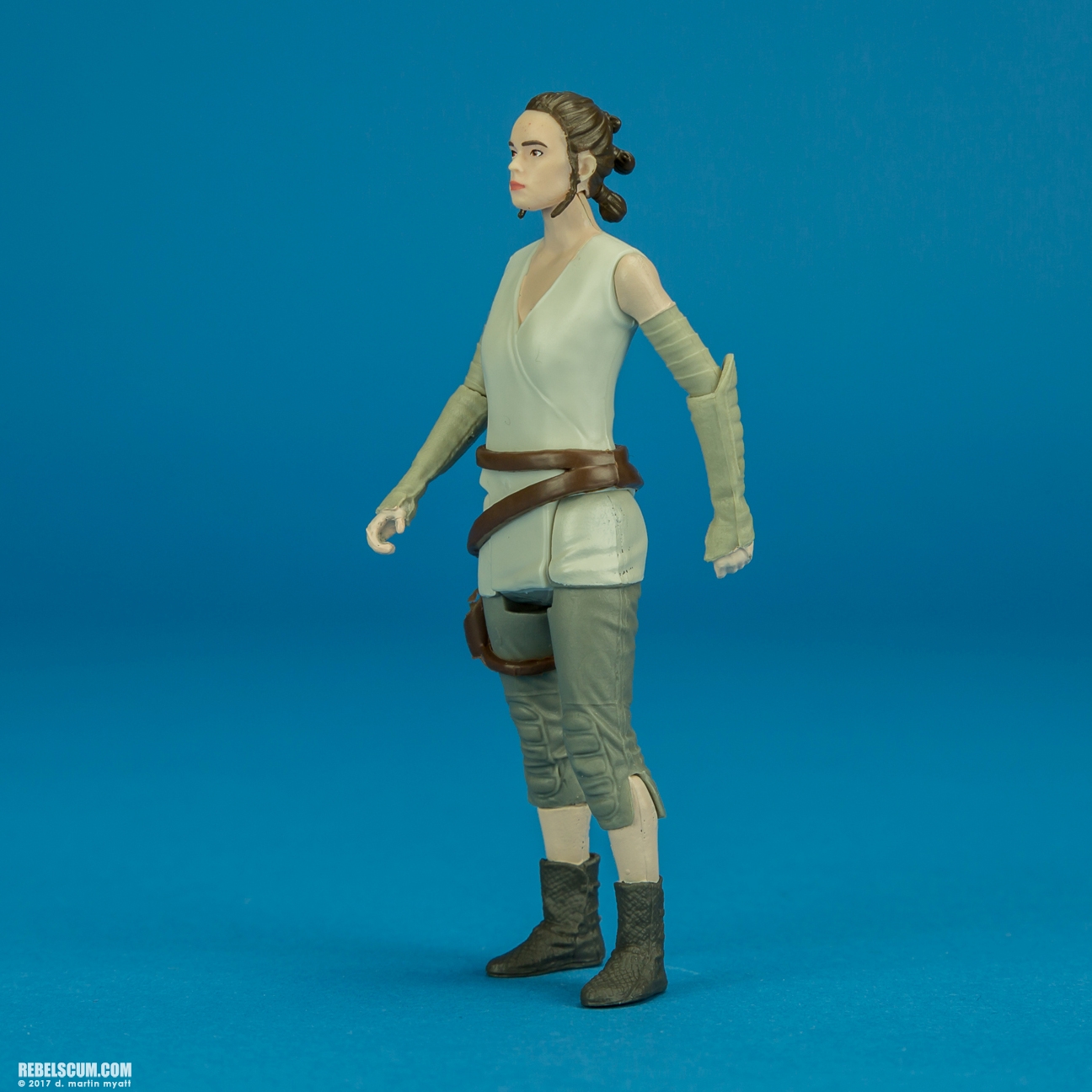 Rey-Island-Journey-The-Last-Jedi-Universe-Hasbro-011.jpg