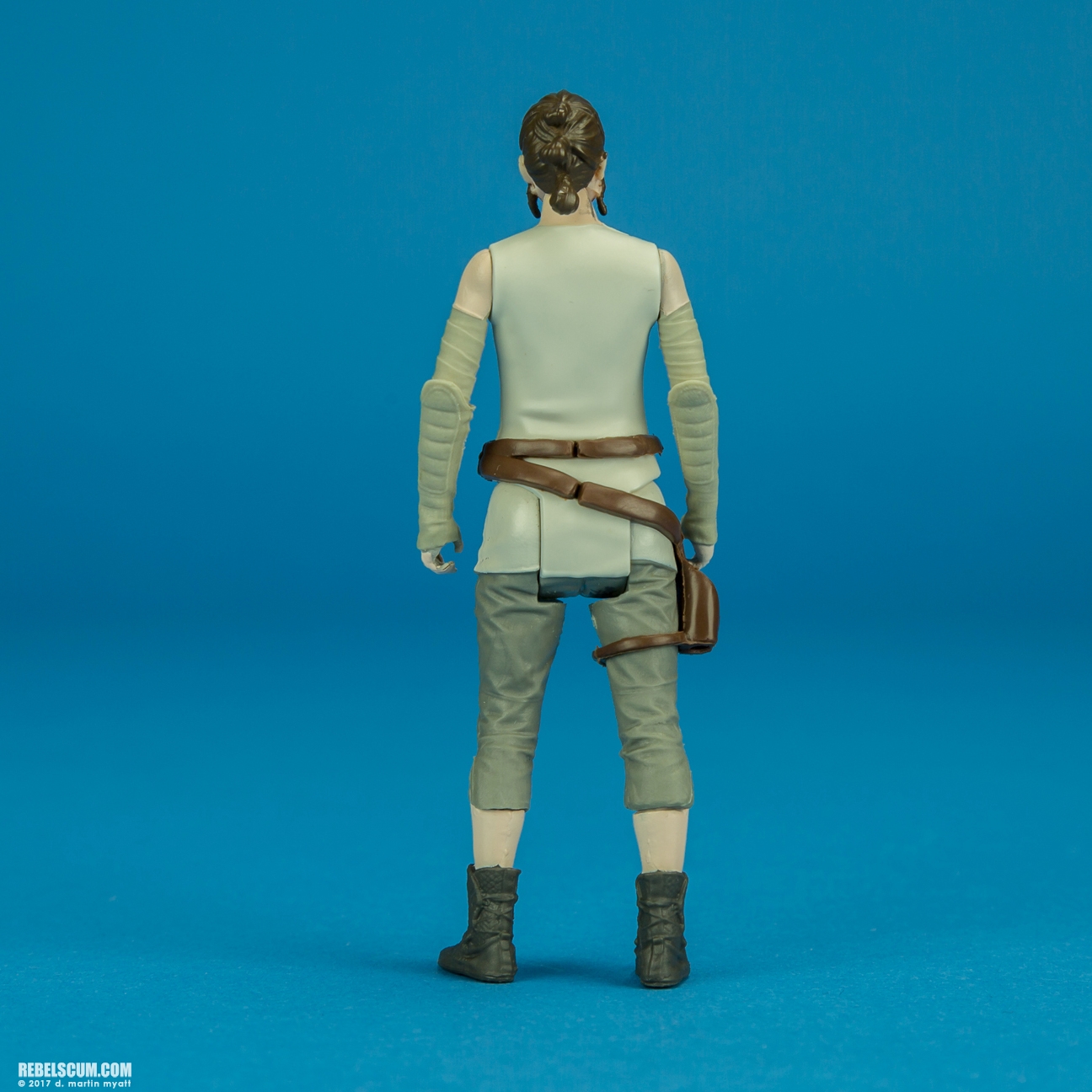 Rey-Island-Journey-The-Last-Jedi-Universe-Hasbro-012.jpg