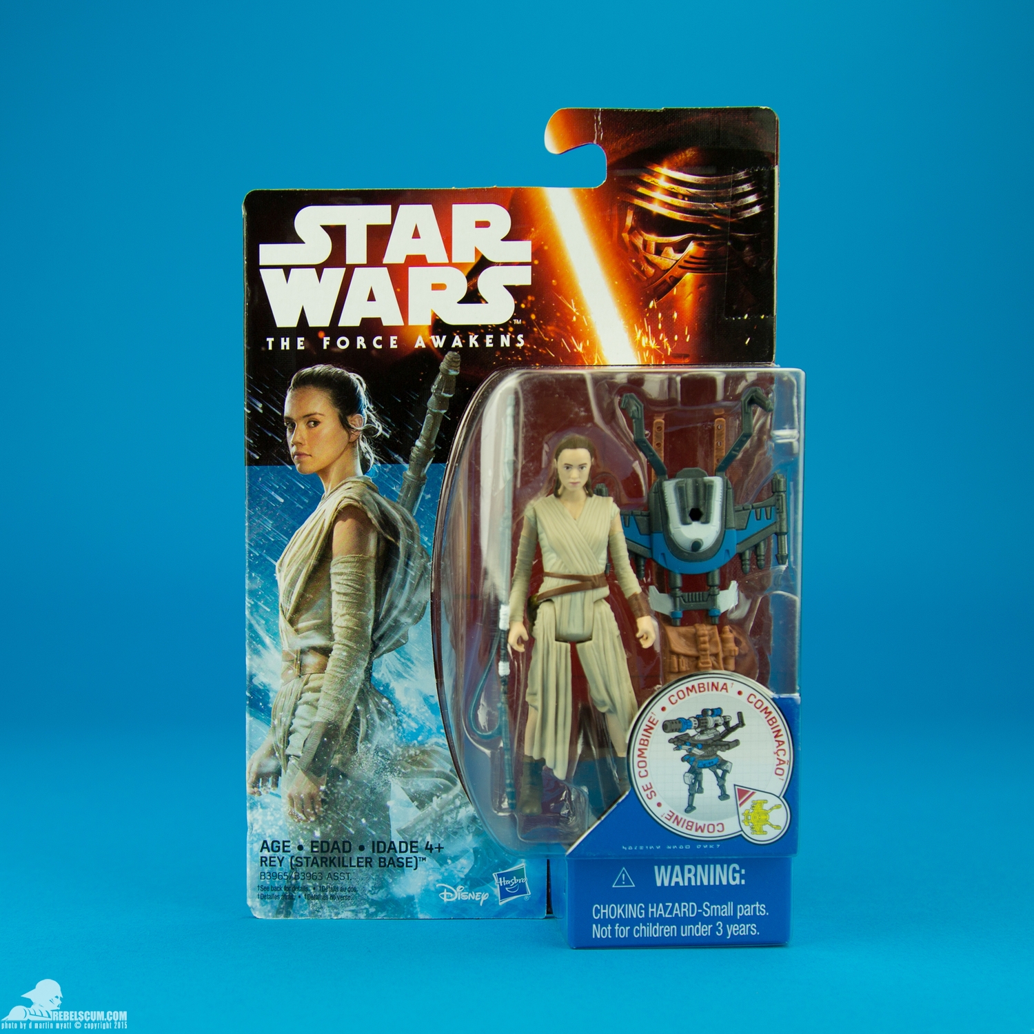 Rey-Starkiller-Base-Star-Wars-The-Force-Awakens-Hasbro-016.jpg