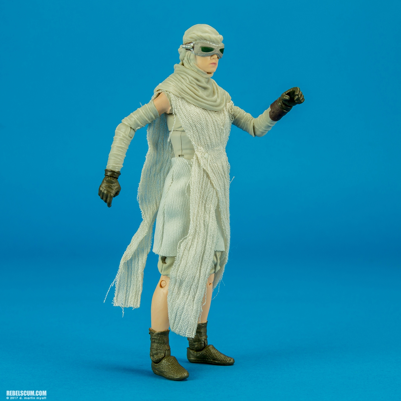 Reys-Speeder-Jakku-The-Black-Series-Hasbro-010.jpg