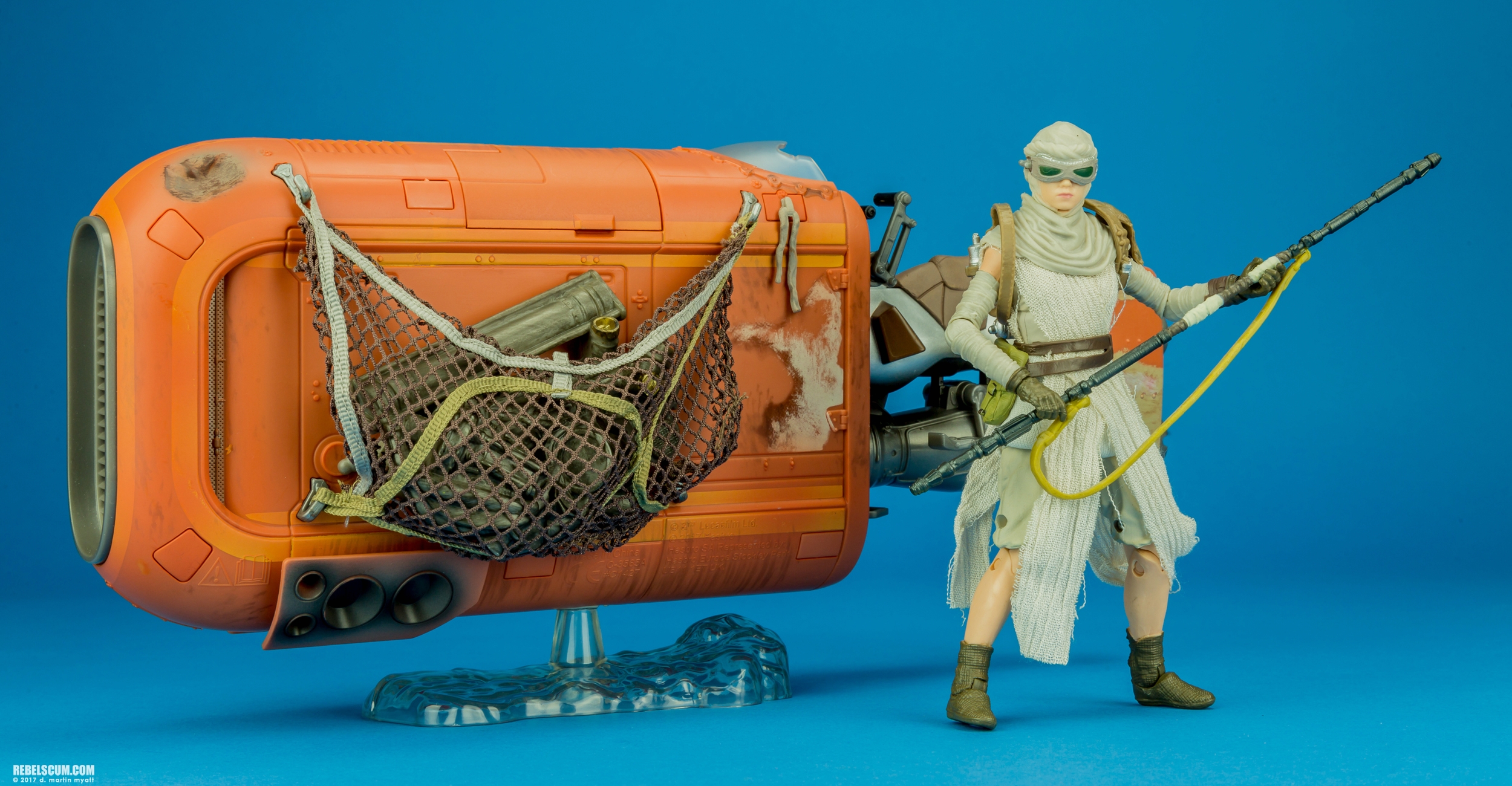 Reys-Speeder-Jakku-The-Black-Series-Hasbro-019.jpg