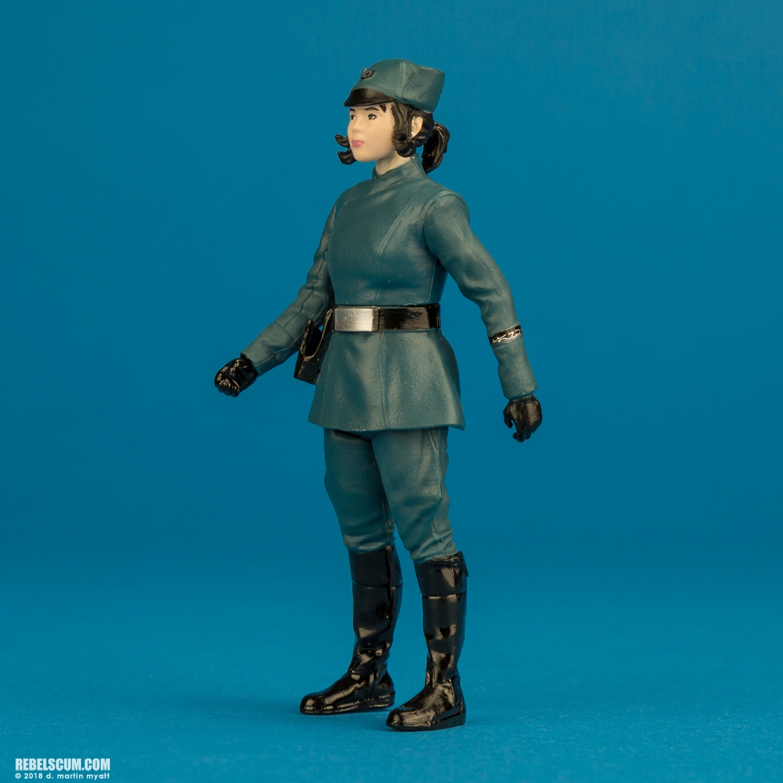 Rose-First-Order-Disguise-BB-8-BB-9E-The-Last-Jedi-003.jpg