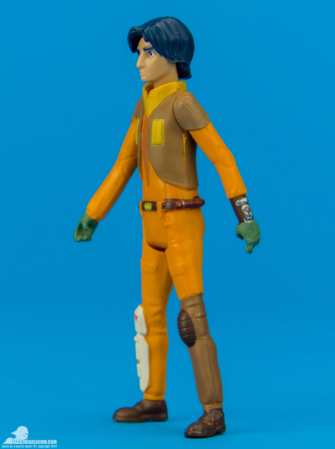 SL02-Ezra-Bridger-Star-Wars-Rebels-Saga-Legends-003.jpg