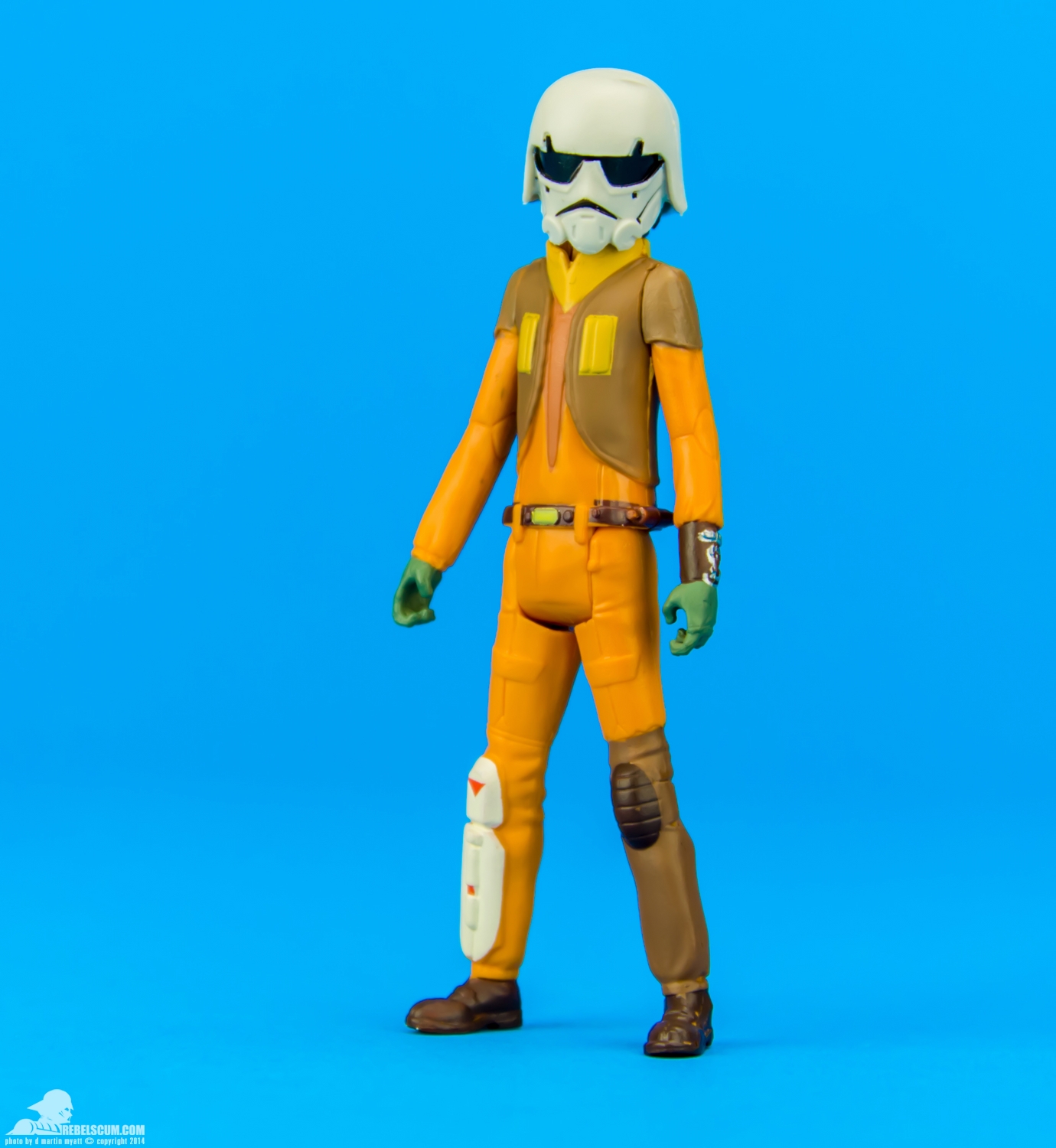 SL02-Ezra-Bridger-Star-Wars-Rebels-Saga-Legends-017.jpg