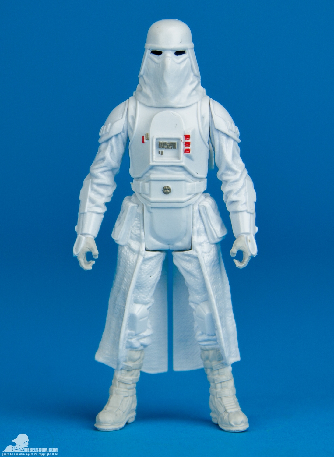 SL16-Snowtrooper-The-Empire-Strikes-Back-Saga-Legends-001.jpg