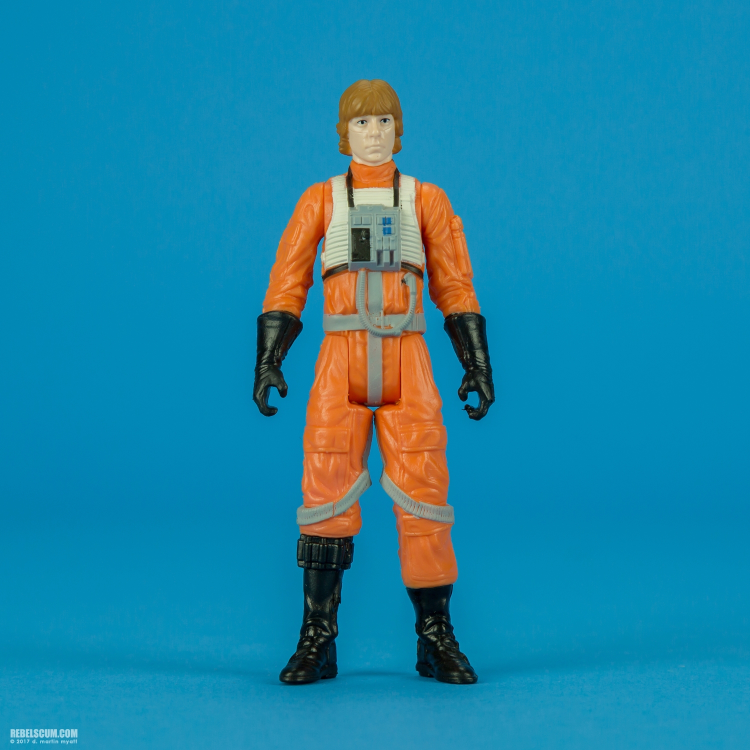 SL22-Luke-Skywalker-B0684-A3857-Rebels-Hasbro-001.jpg