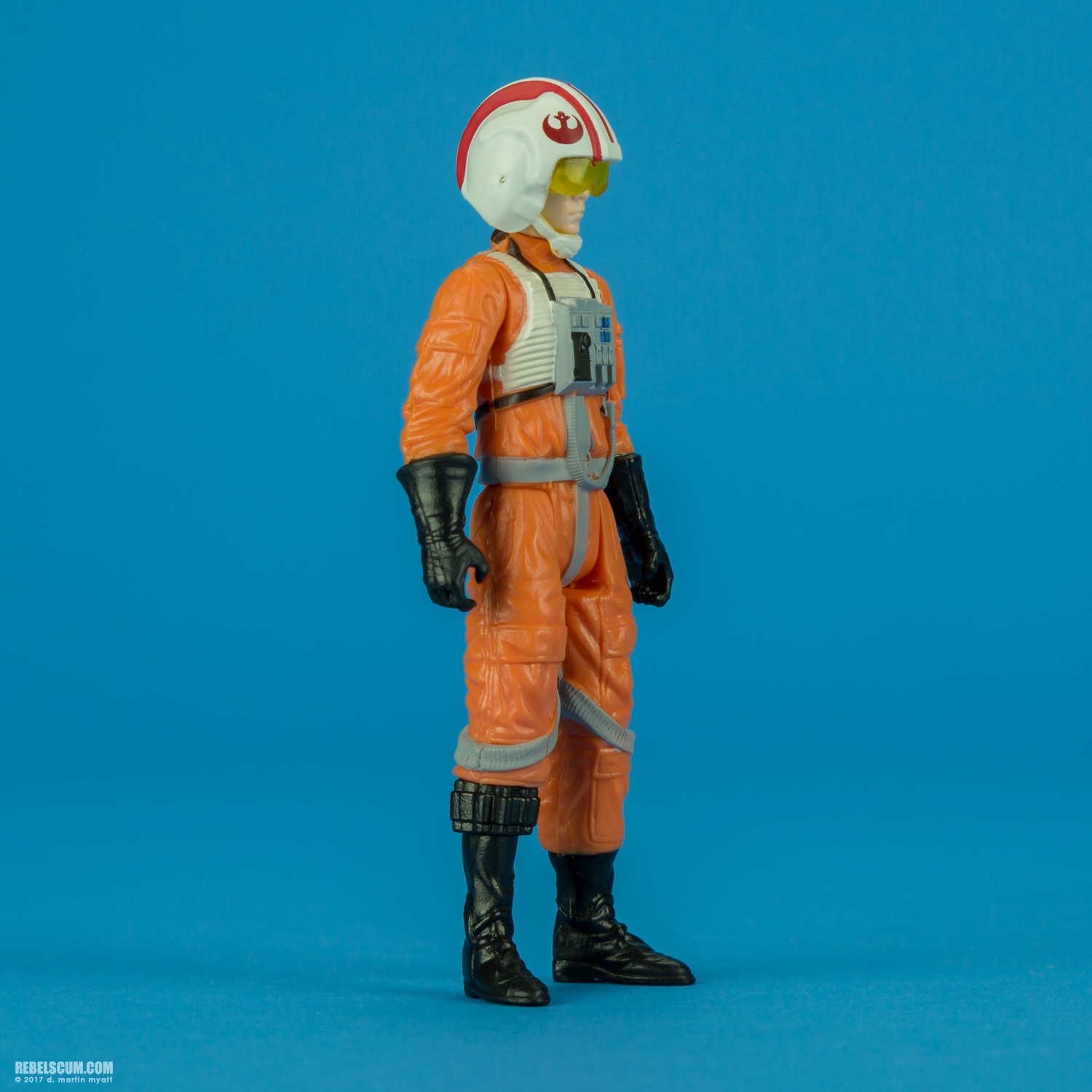 SL22-Luke-Skywalker-B0684-A3857-Rebels-Hasbro-006.jpg
