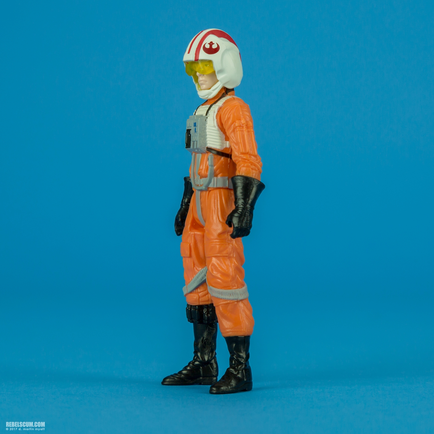 SL22-Luke-Skywalker-B0684-A3857-Rebels-Hasbro-007.jpg