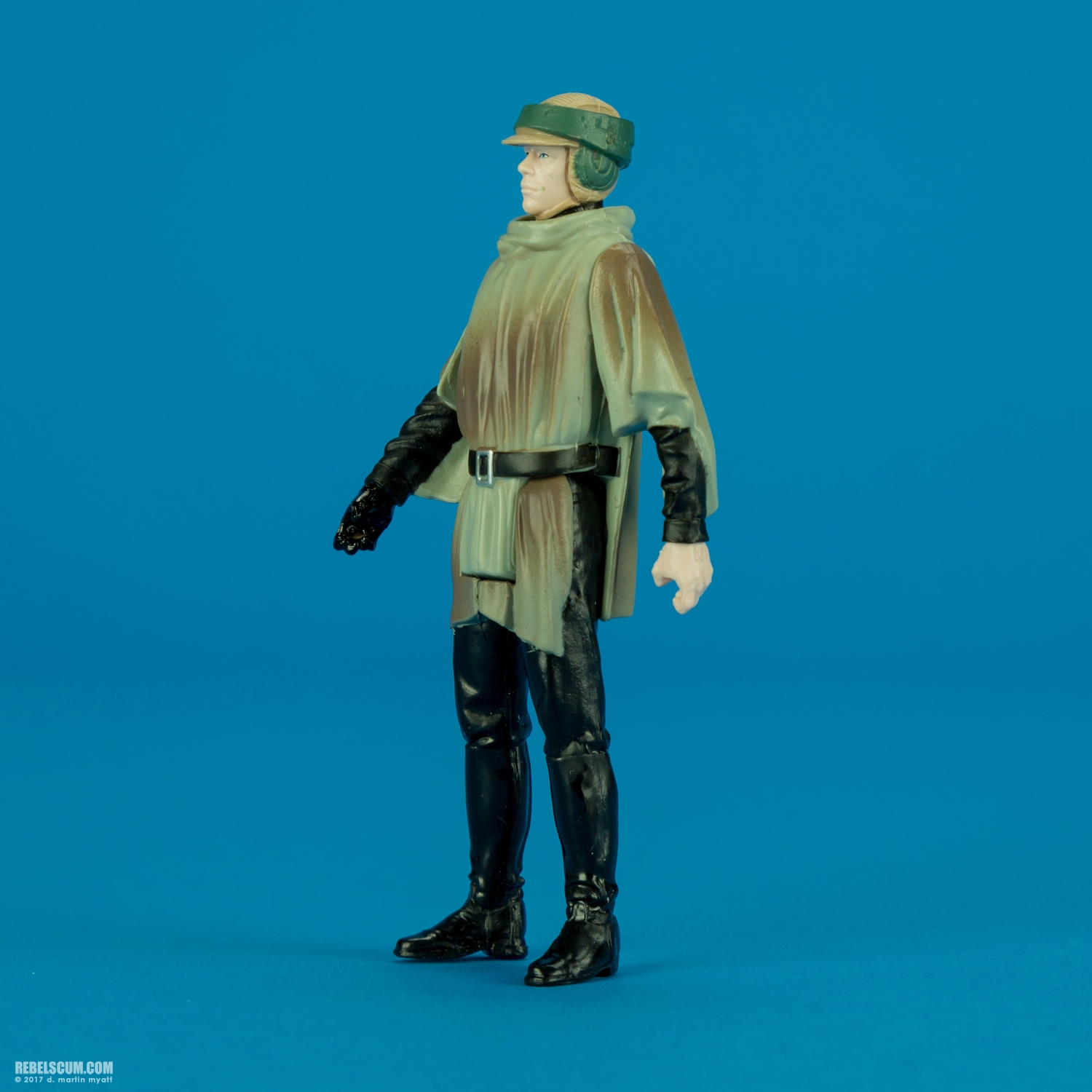 SL25-Luke-Skywalker-Endor-B1110-A3857-Rebels-Hasbro-003.jpg