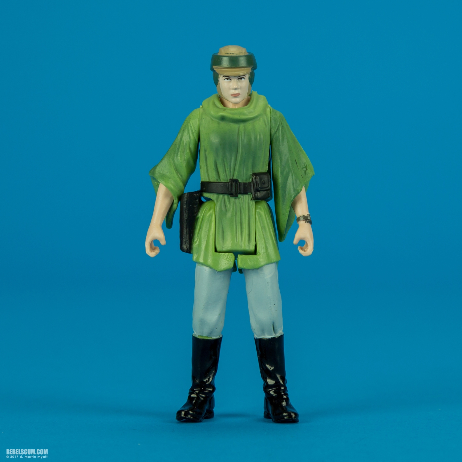 SL28-Princess-Leia-Endor-B1115-A3857-Rebels-Hasbro-001.jpg