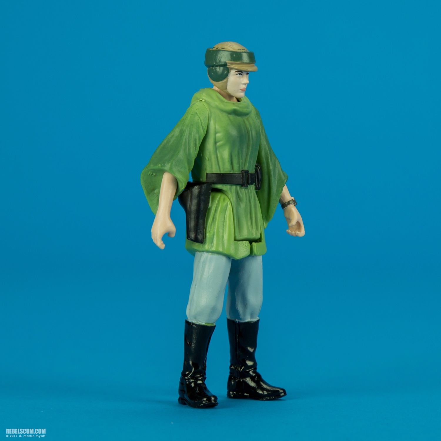 SL28-Princess-Leia-Endor-B1115-A3857-Rebels-Hasbro-002.jpg