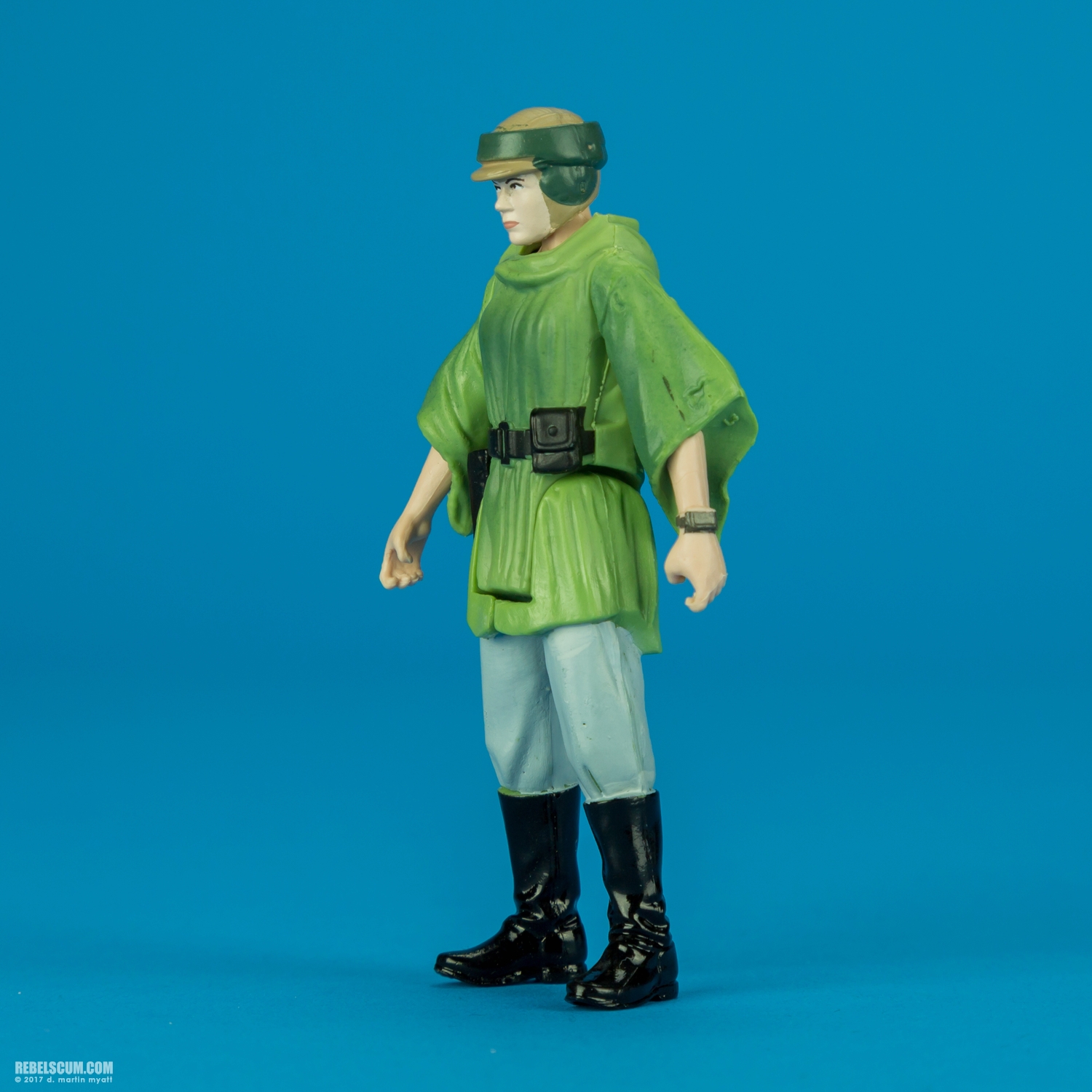 SL28-Princess-Leia-Endor-B1115-A3857-Rebels-Hasbro-003.jpg