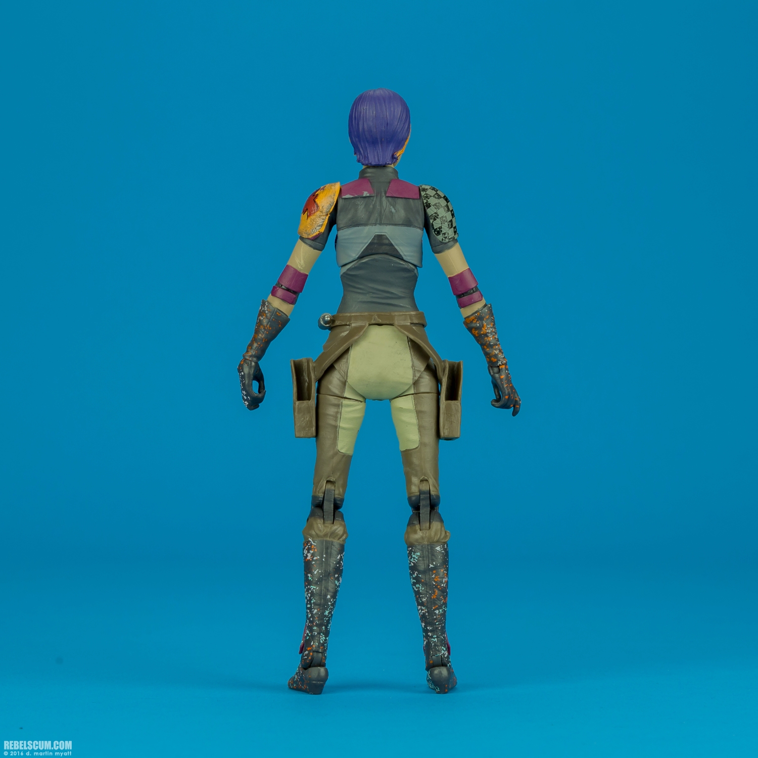 Sabine-Wren-33-Star-Wars-The-Black-Series-004.jpg