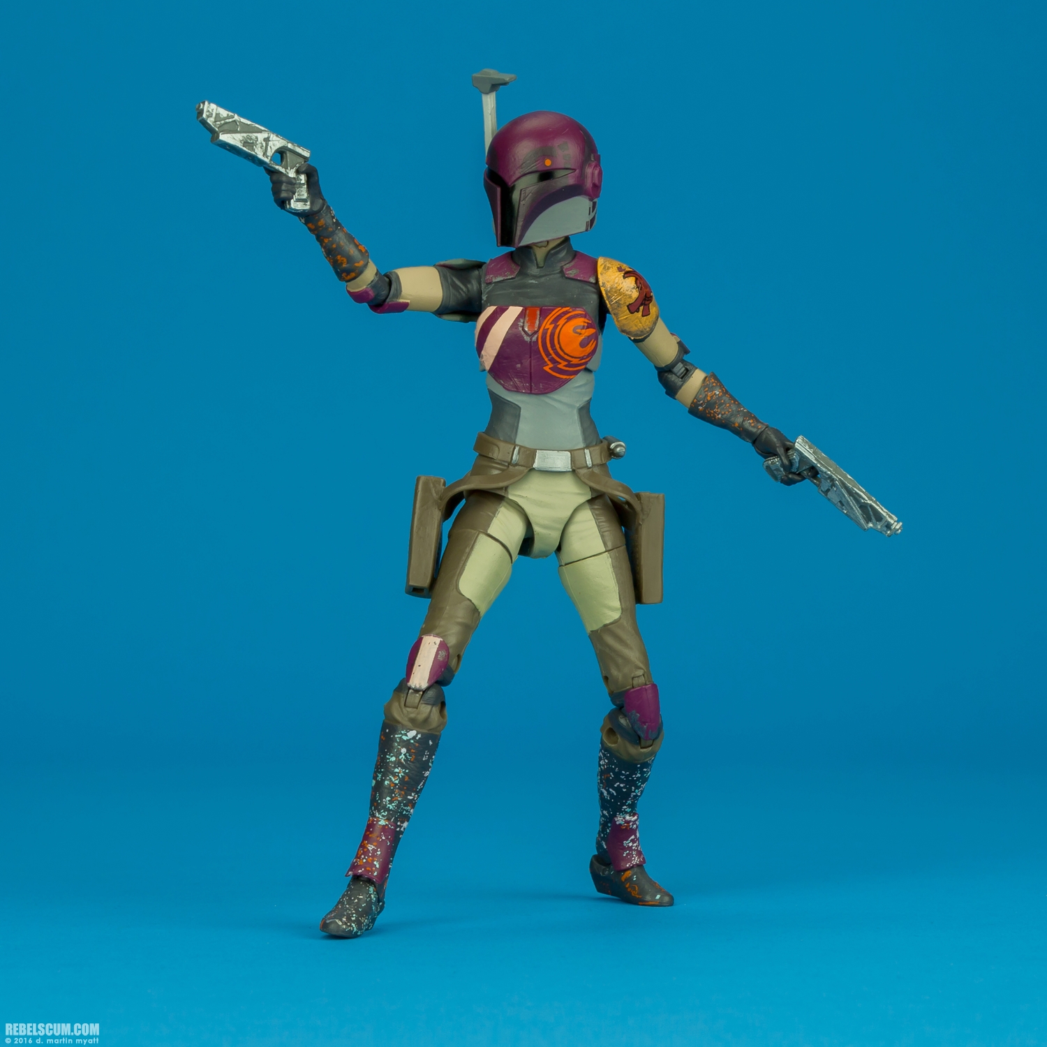 Sabine-Wren-33-Star-Wars-The-Black-Series-014.jpg