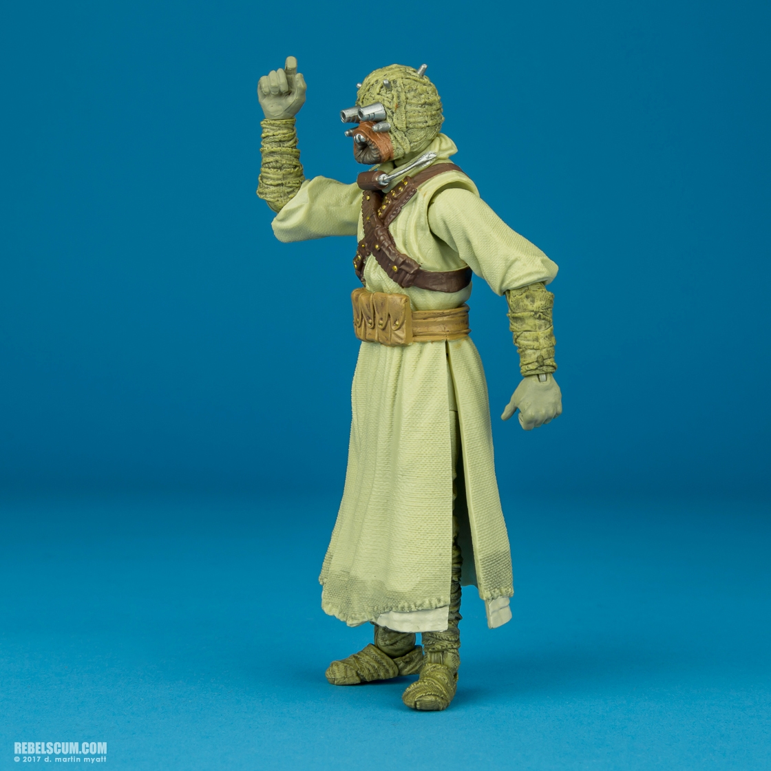 Sand-People-The-Black-Series-40th-Anniversary-6-inch-007.jpg