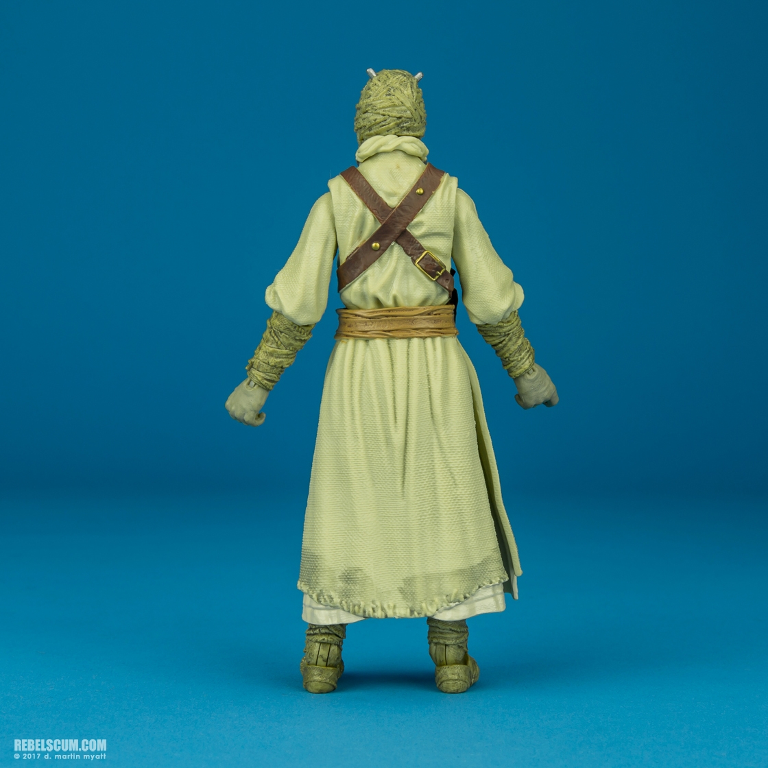 Sand-People-The-Black-Series-40th-Anniversary-6-inch-008.jpg