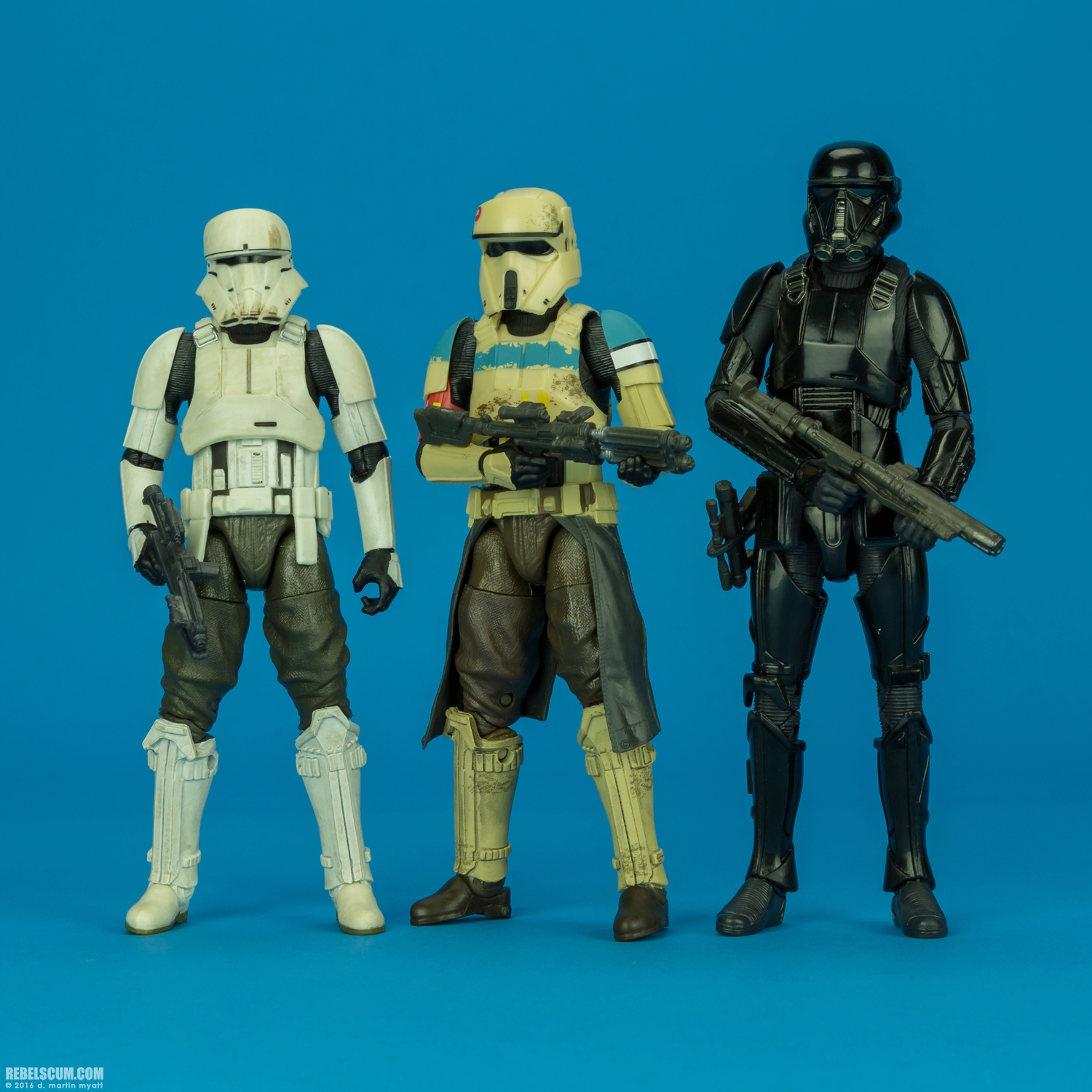 Scarif-Stormtrooper-Squad-Leader-Black-Series-6-inch-006.jpg