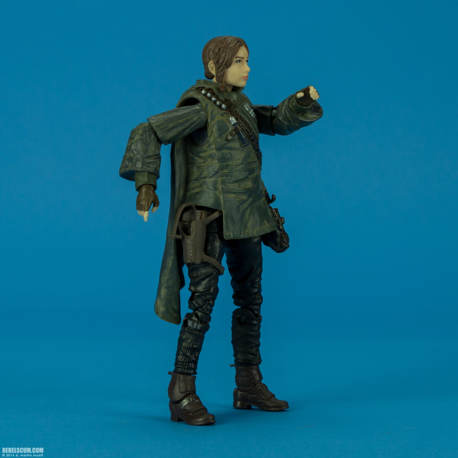 Sergeant-Jyn-Erso-Eadu-B9607-Kmart-The-Black-Series-002.jpg