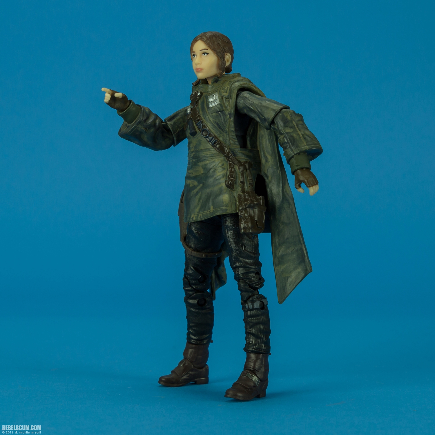 Sergeant-Jyn-Erso-Eadu-B9607-Kmart-The-Black-Series-003.jpg