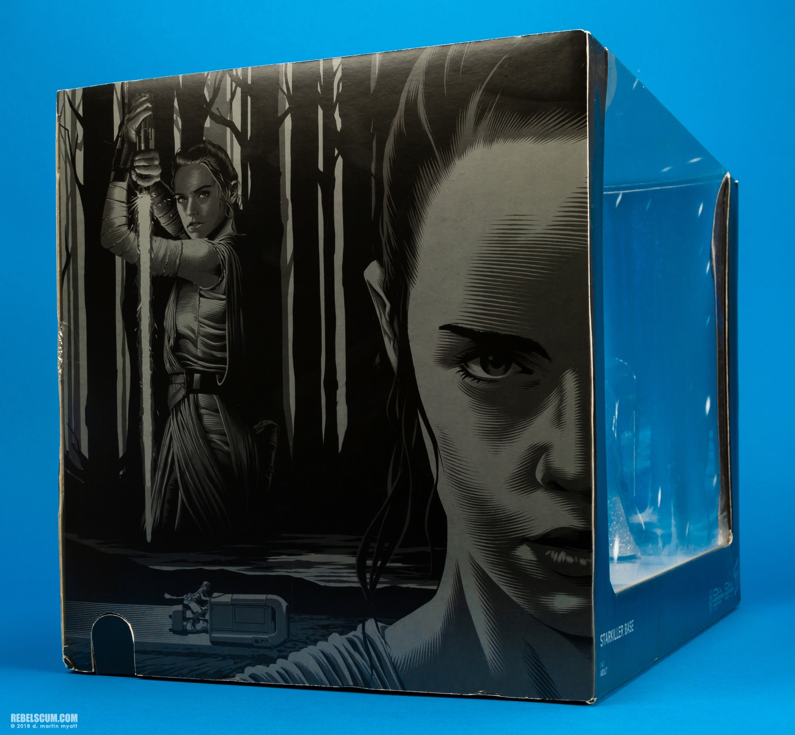 Starkiller-Base-The-Black-Series-Centerpiece-2018-SDCC-030.jpg