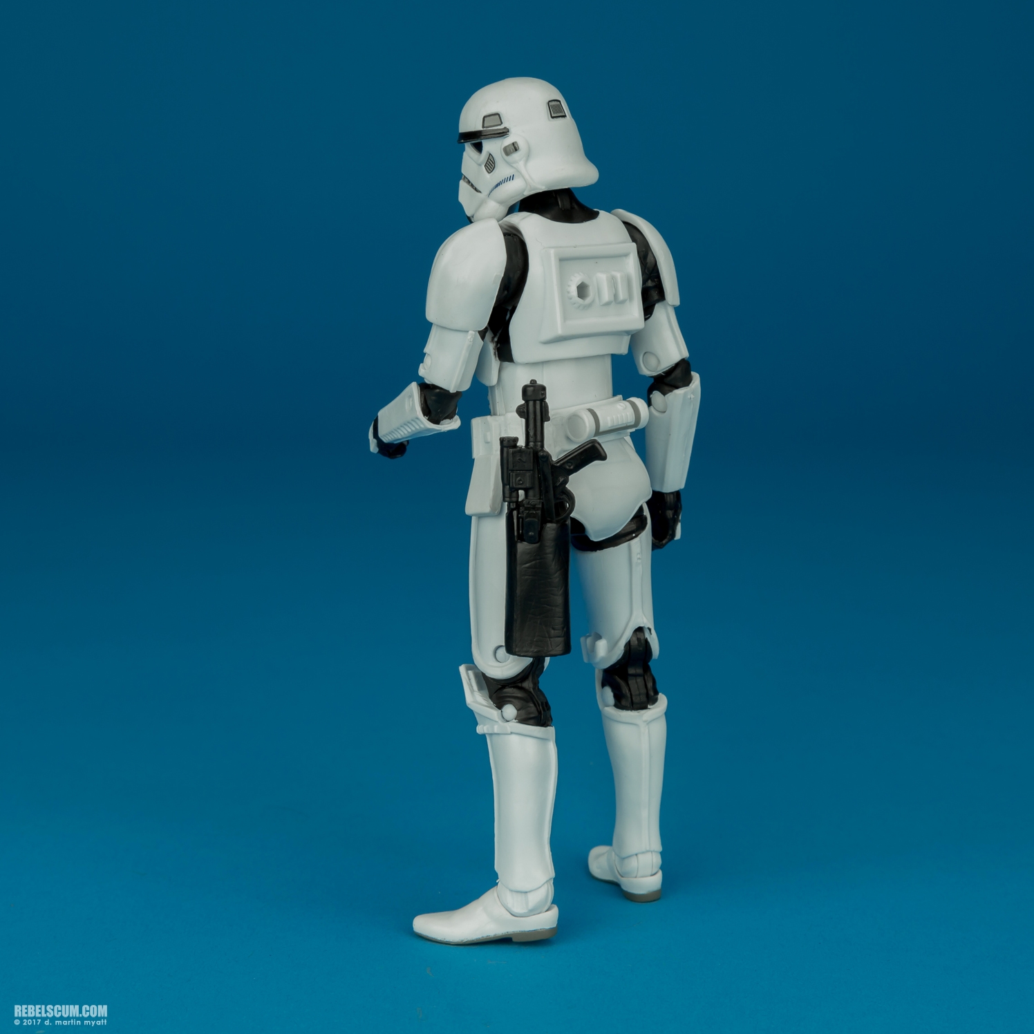 Stormtrooper-C2262-C1688-40th-Anniversary-6-inch-007.jpg