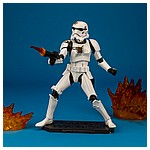 Stormtrooper-With-Blast-Accessories-e2258-The-Black-Series-007.jpg