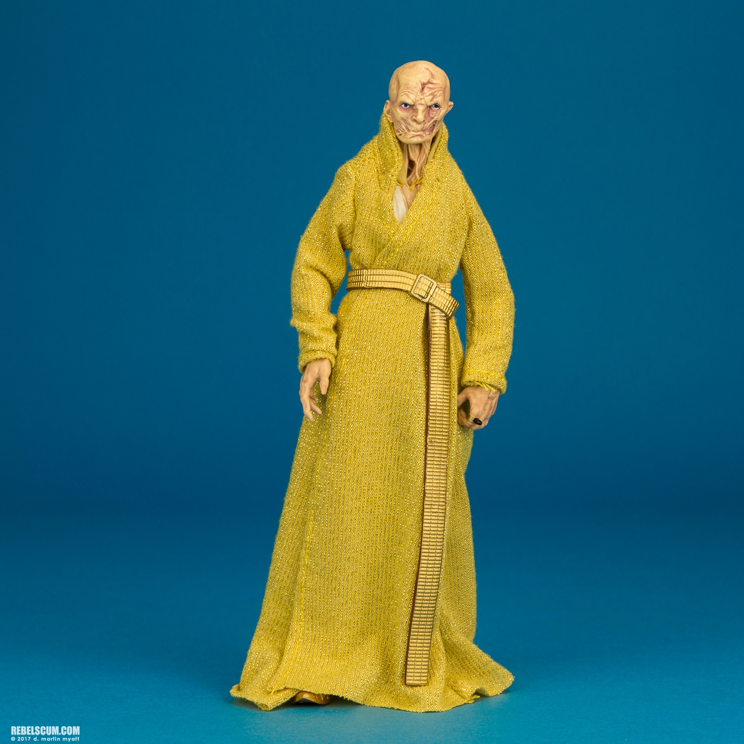 Supreme-Leader-Snoke-54-The-Black-Series-001.jpg