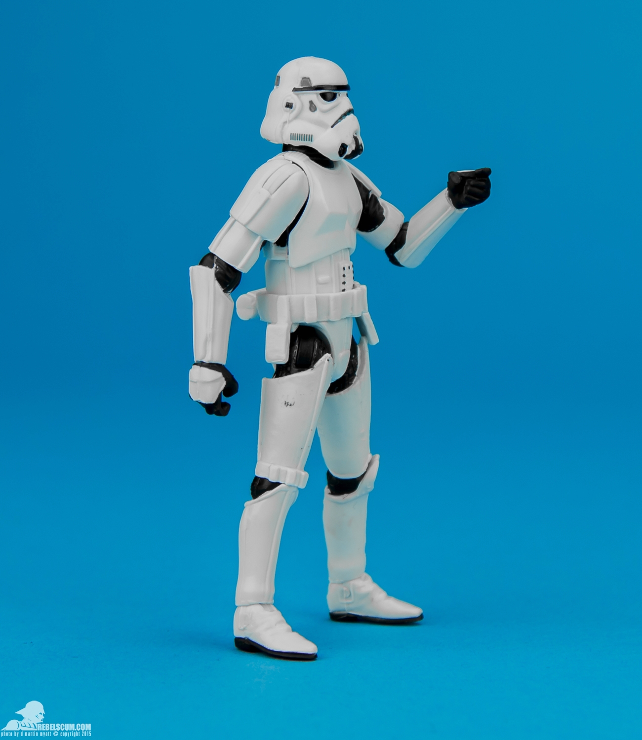 The-Black-Series-08-Stormtrooper-002.jpg