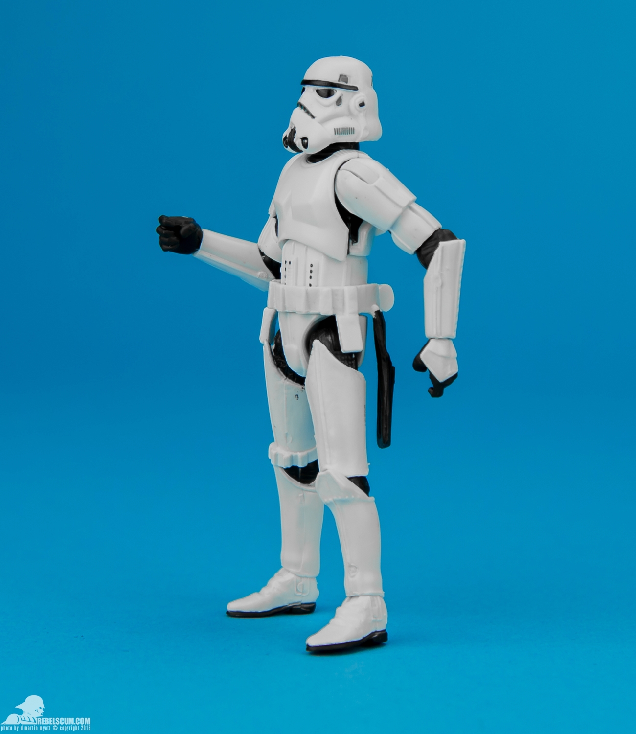 The-Black-Series-08-Stormtrooper-003.jpg