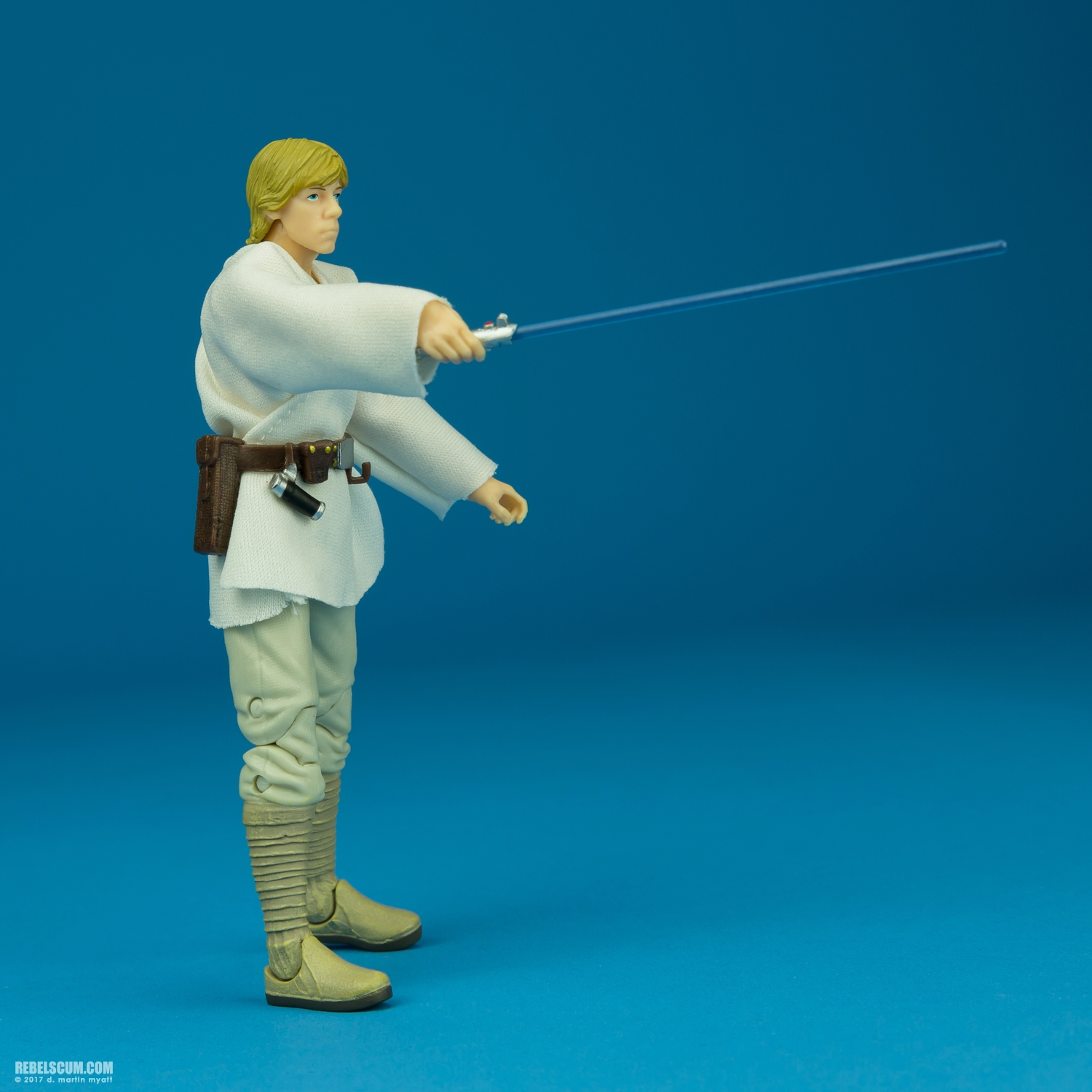 The-Black-Series-40th-Anniversary-C1690-C1688-Luke-Skywalker-012.jpg