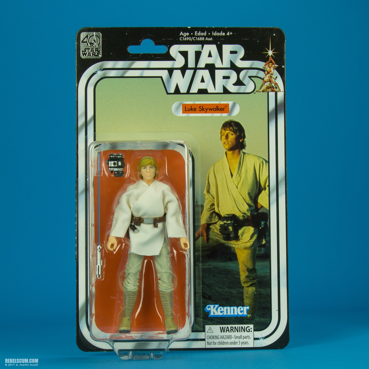 The-Black-Series-40th-Anniversary-C1690-C1688-Luke-Skywalker-016.jpg