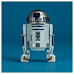 The-Black-Series-40th-Anniversary-C1694-C1688-Artoo-Detoo-R2-D2-001.jpg