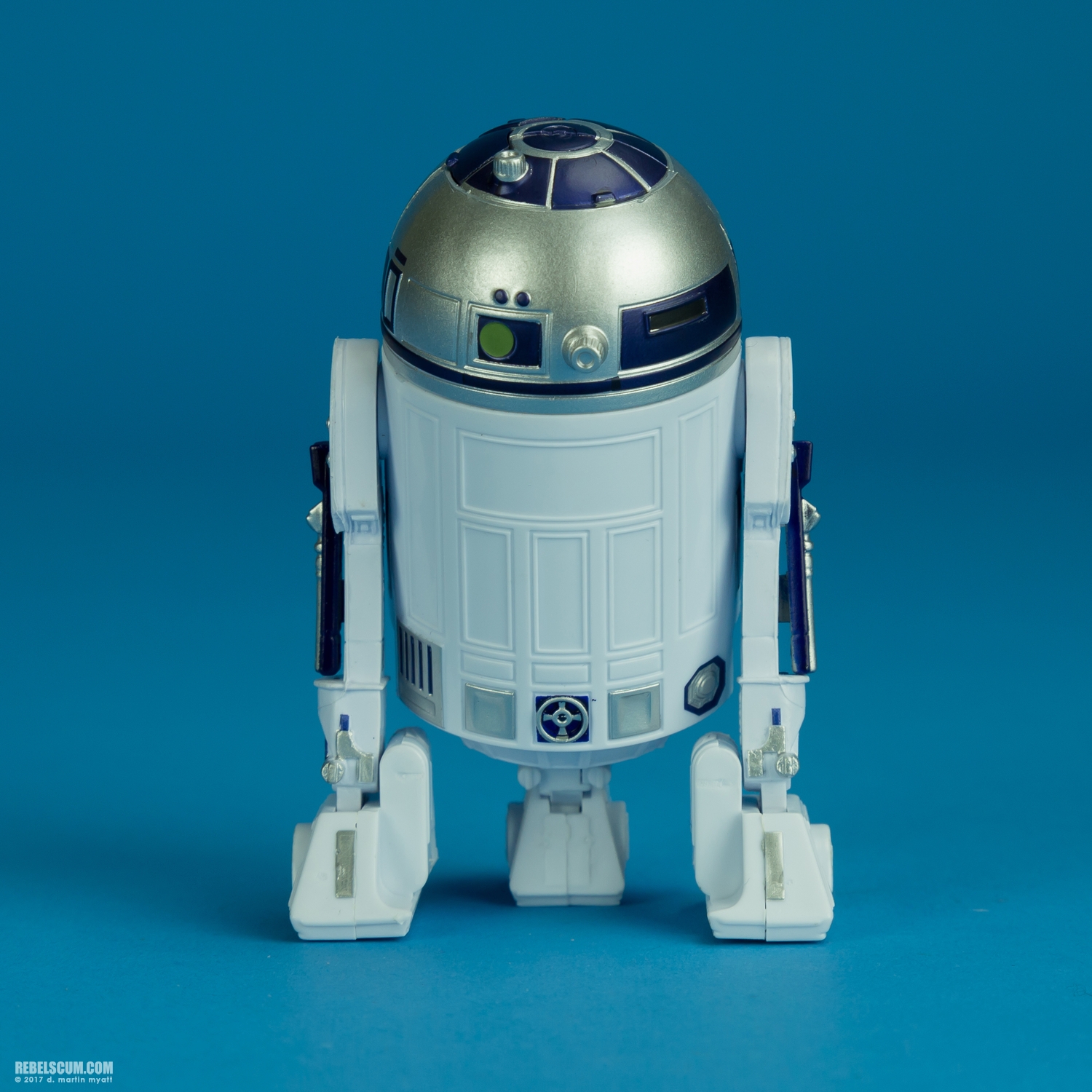 The-Black-Series-40th-Anniversary-C1694-C1688-Artoo-Detoo-R2-D2-008.jpg