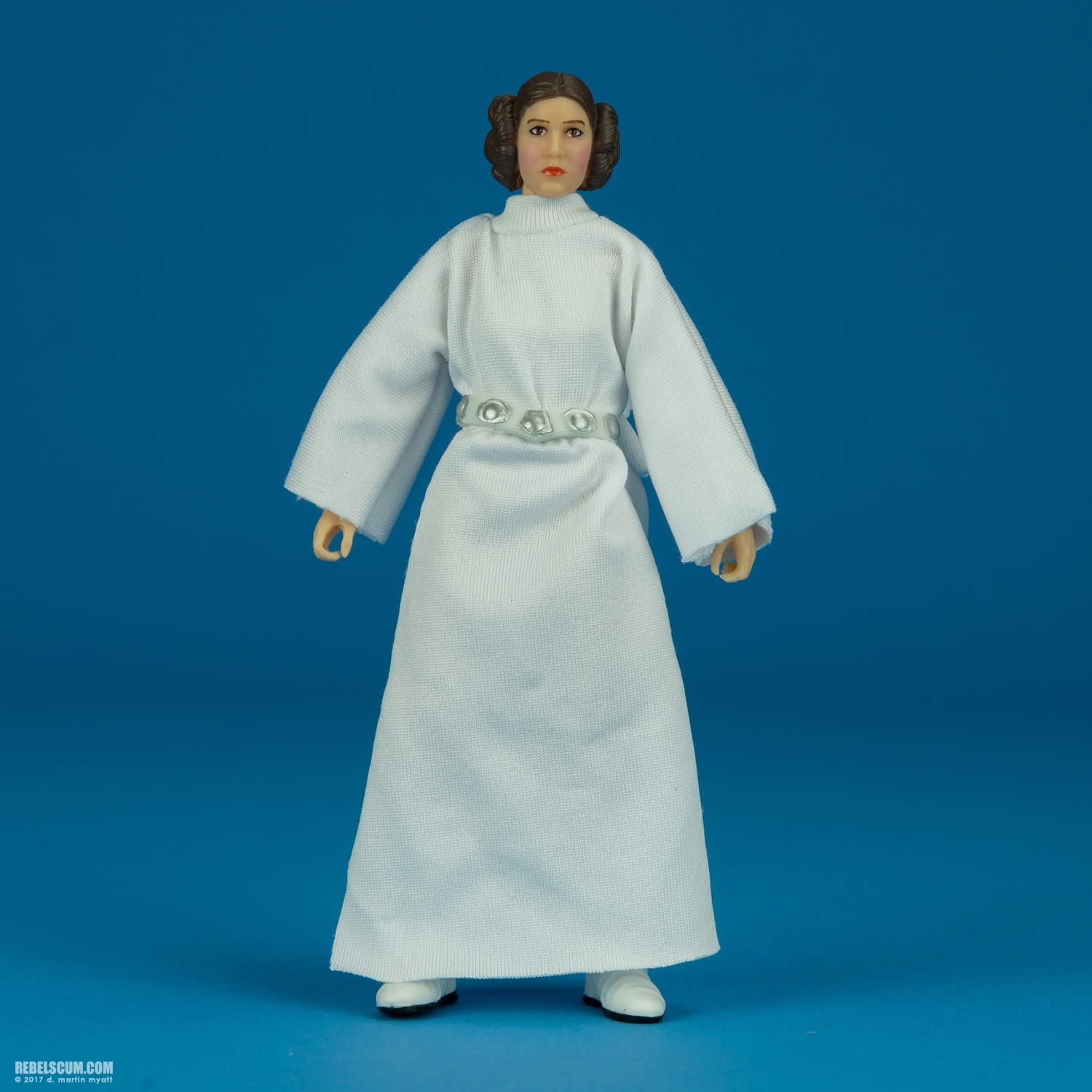 The-Black-Series-40th-C1693-C1688-Princess-Leia-Organa-001.jpg