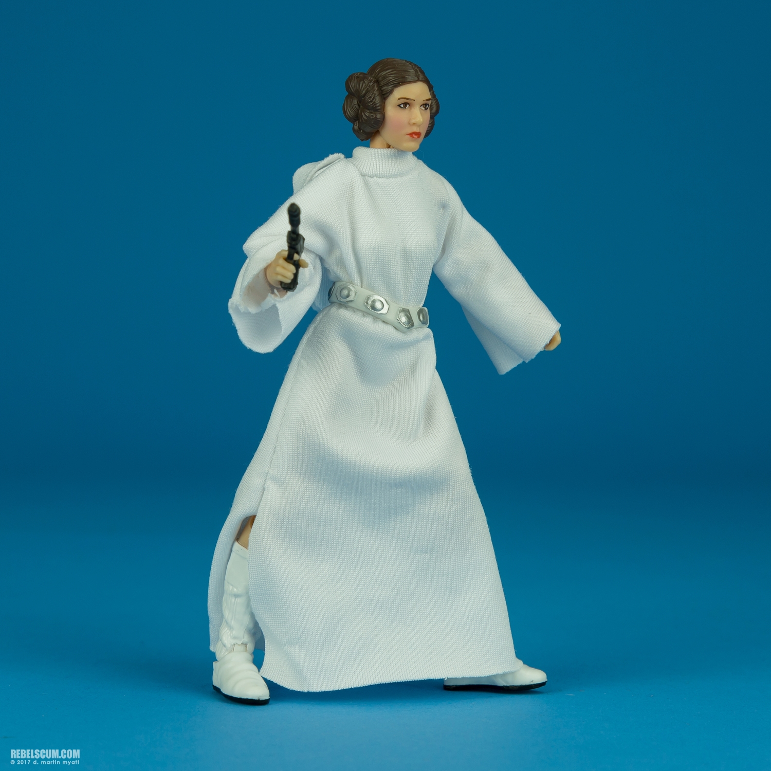 The-Black-Series-40th-C1693-C1688-Princess-Leia-Organa-012.jpg