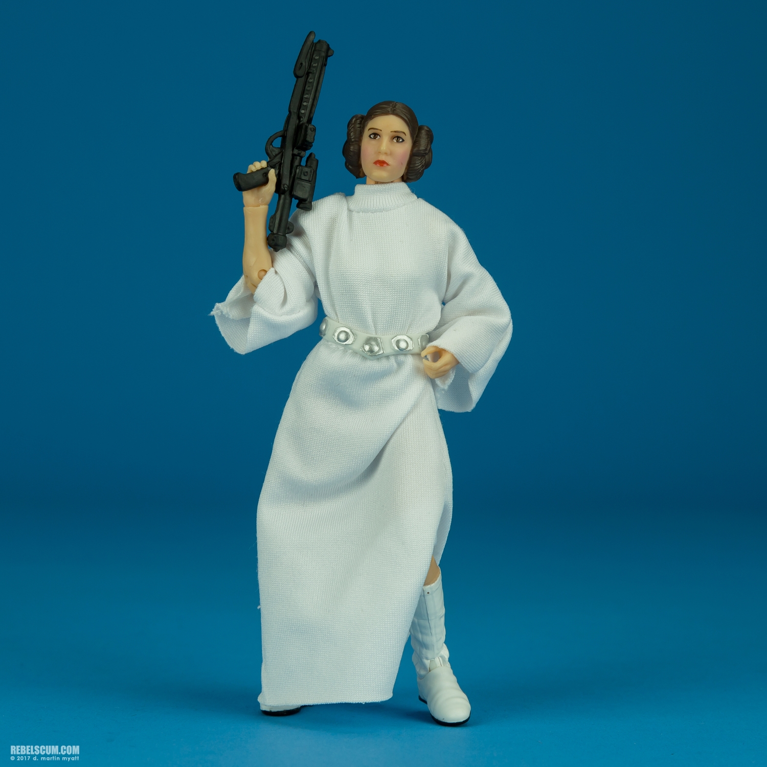 The-Black-Series-40th-C1693-C1688-Princess-Leia-Organa-013.jpg