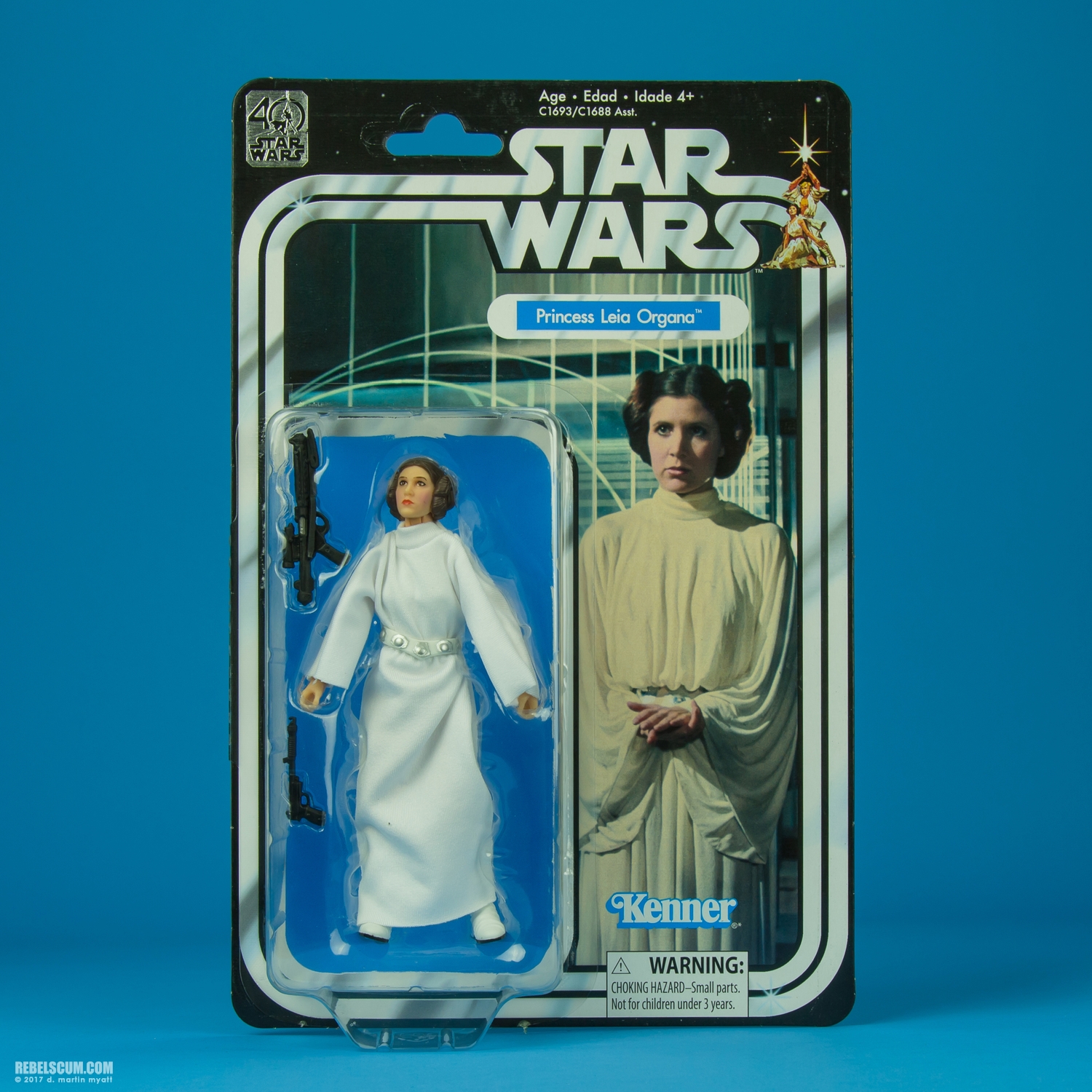 The-Black-Series-40th-C1693-C1688-Princess-Leia-Organa-017.jpg