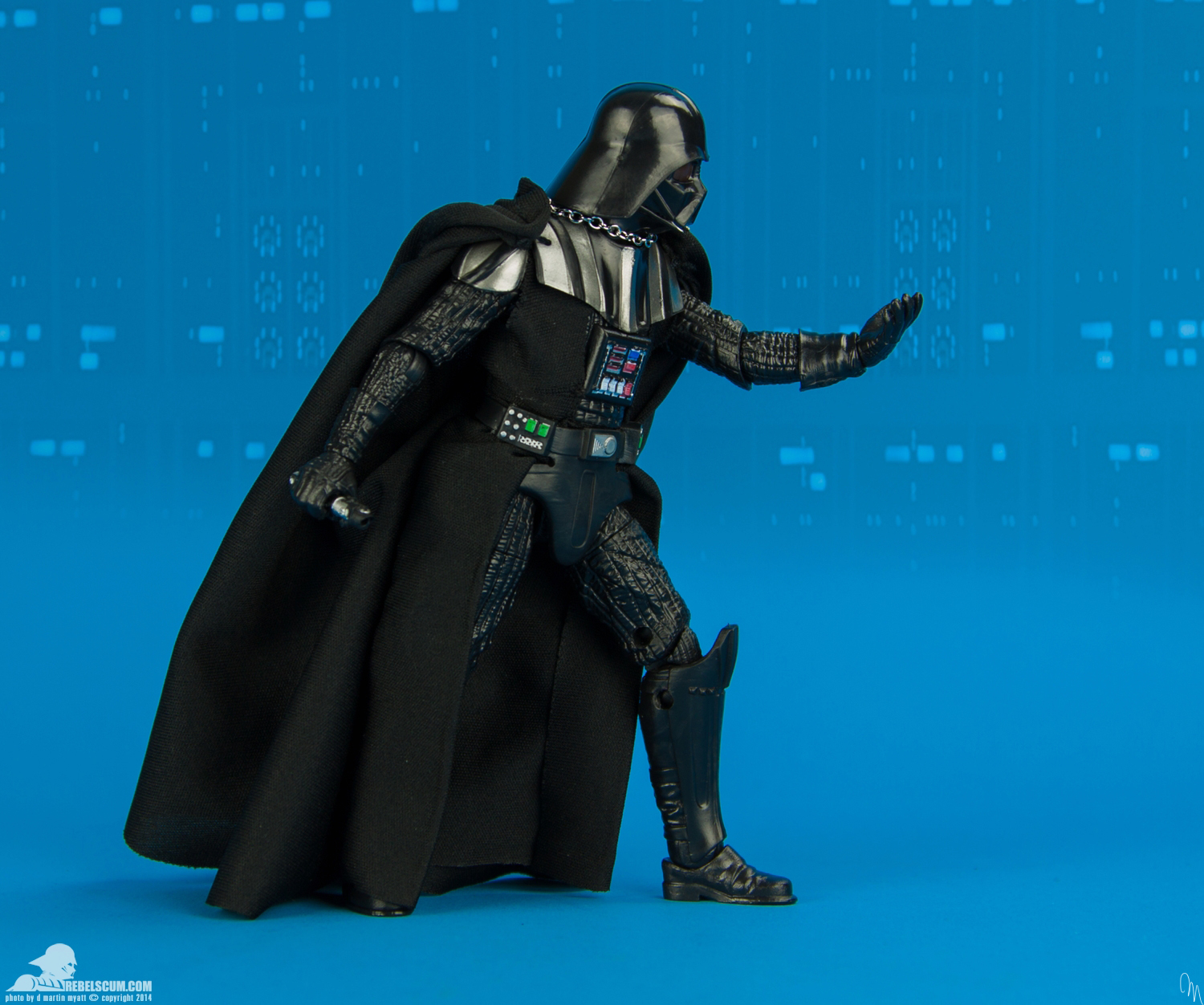 02-Darth-Vader-The-Black-Series-6-inches-Hasbro-021.jpg