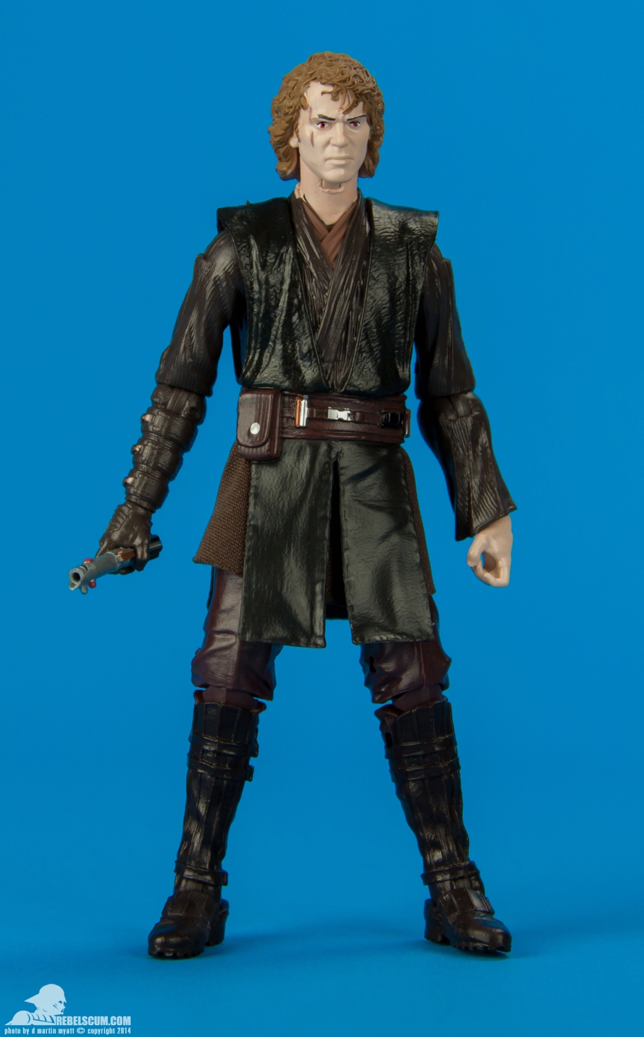 12-Anakin-Skywalker-The-Black-Series-6-inch-Hasbro-005.jpg