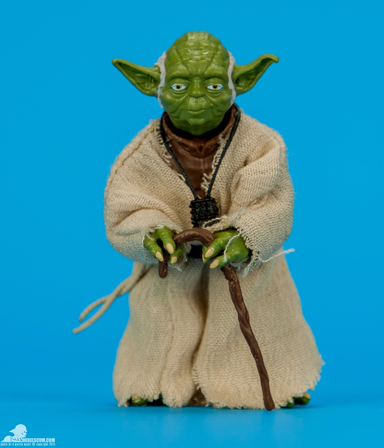 06-Yoda-The-Black-Series-Blue-6-Inch-Star-Wars-009.jpg