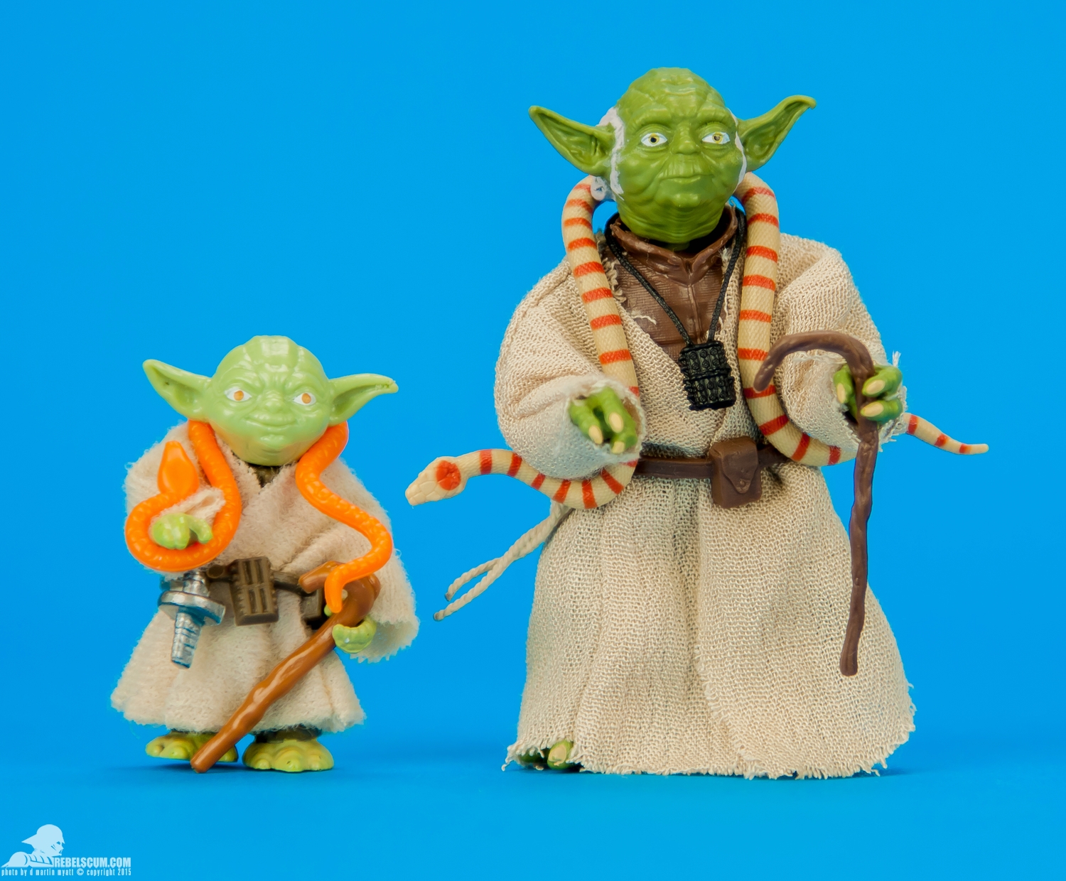 06-Yoda-The-Black-Series-Blue-6-Inch-Star-Wars-017.jpg