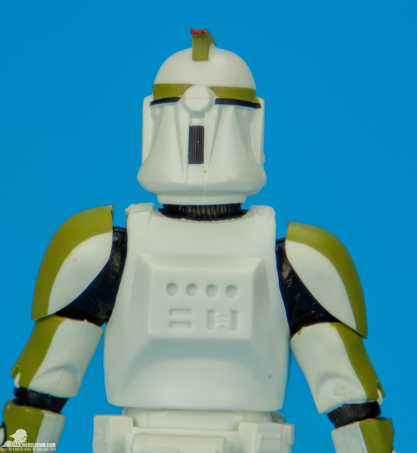 07-Clone-Trooper-Sergeant-The-Black-Series-Blue-6-Inch-008.jpg