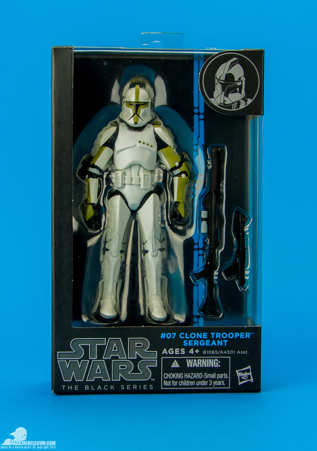 07-Clone-Trooper-Sergeant-The-Black-Series-Blue-6-Inch-014.jpg