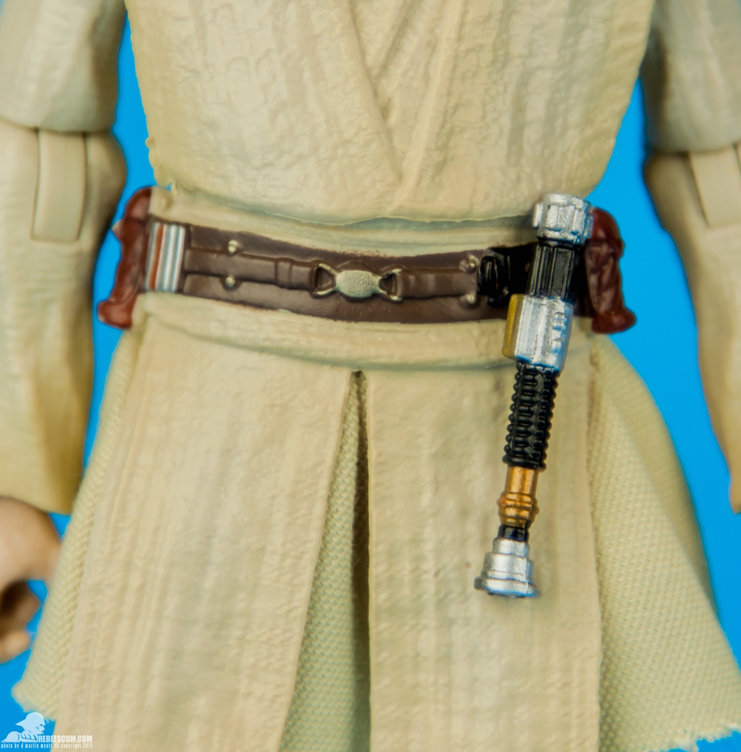 08-Obi-Wan-Kenobi-The-Black-Series-Blue-6-Inch-008.jpg