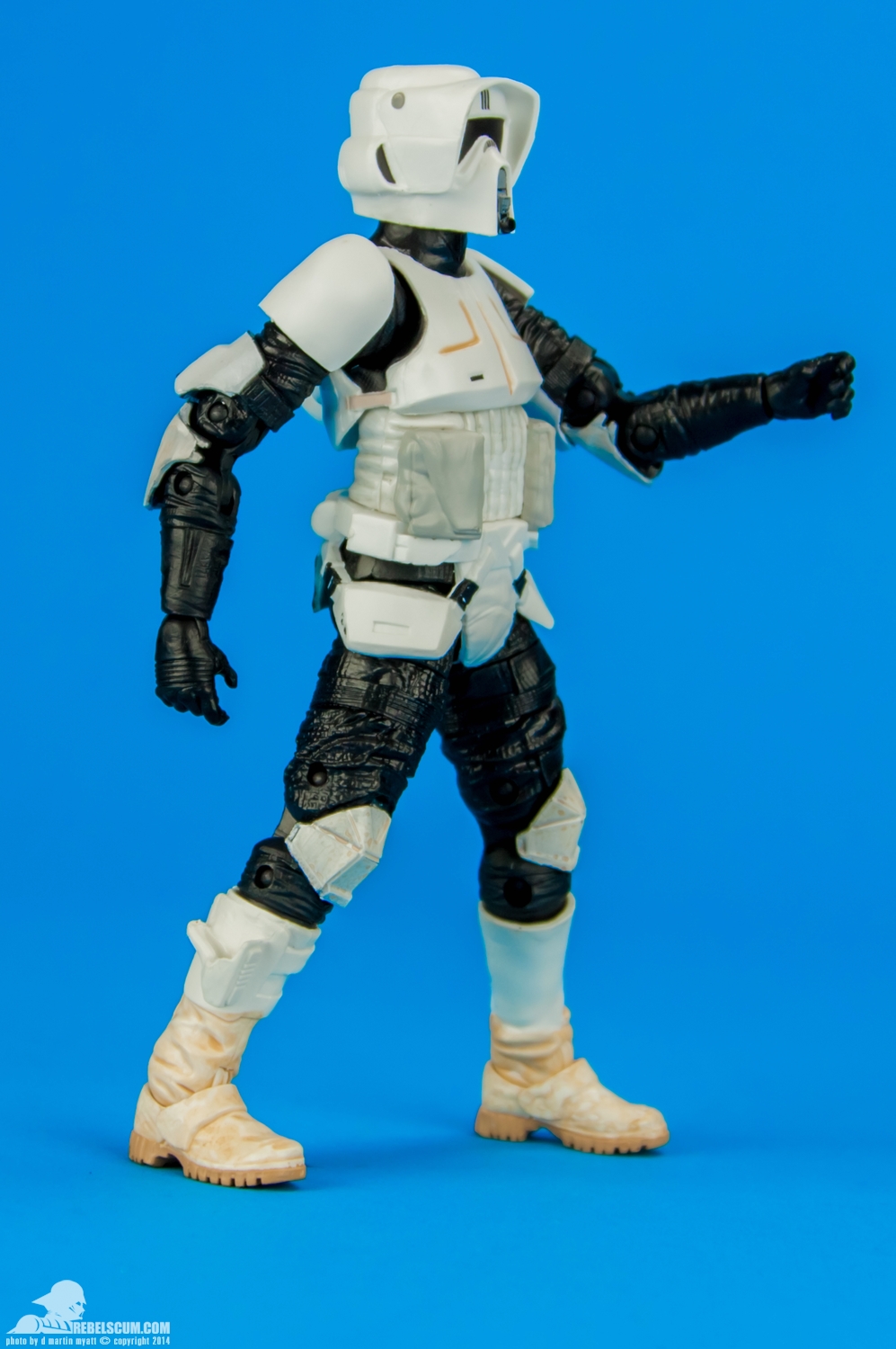 Speeder-Bike-with-Biker-Scout-The-Black-Series-6-inch-002.jpg