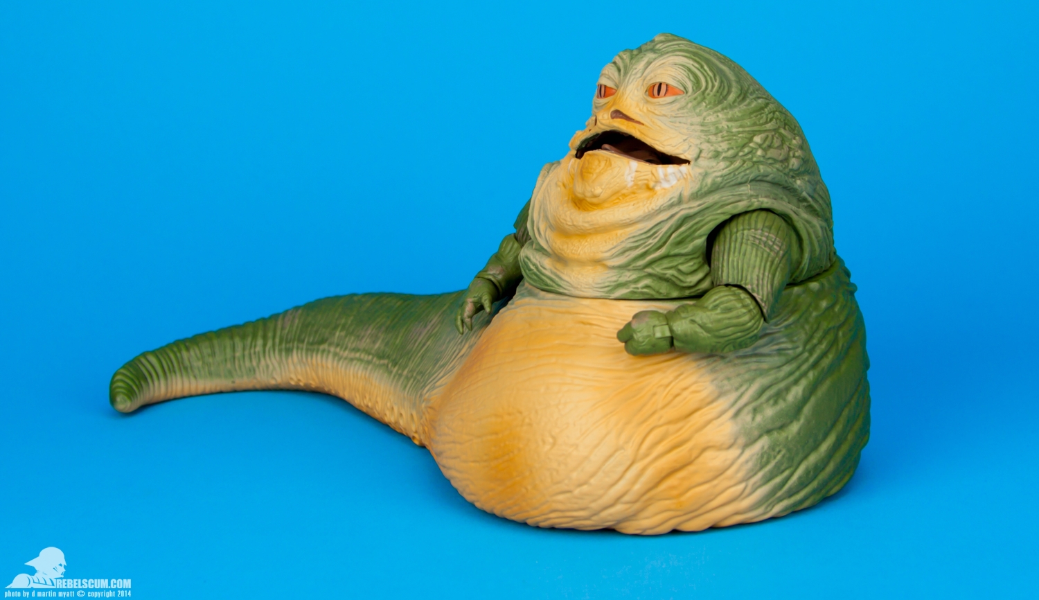 Jabbas-Throne-Room-The-Black-Series-2014-SDCC-Hasbro-003.jpg