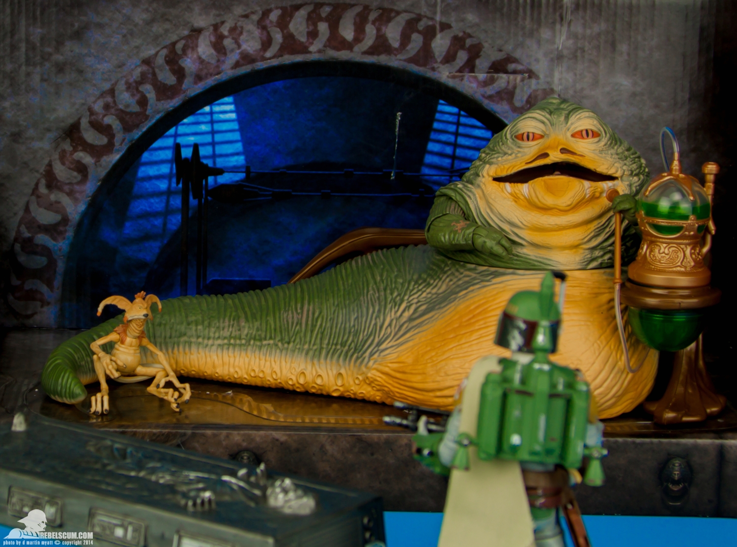 Jabbas-Throne-Room-The-Black-Series-2014-SDCC-Hasbro-038.jpg