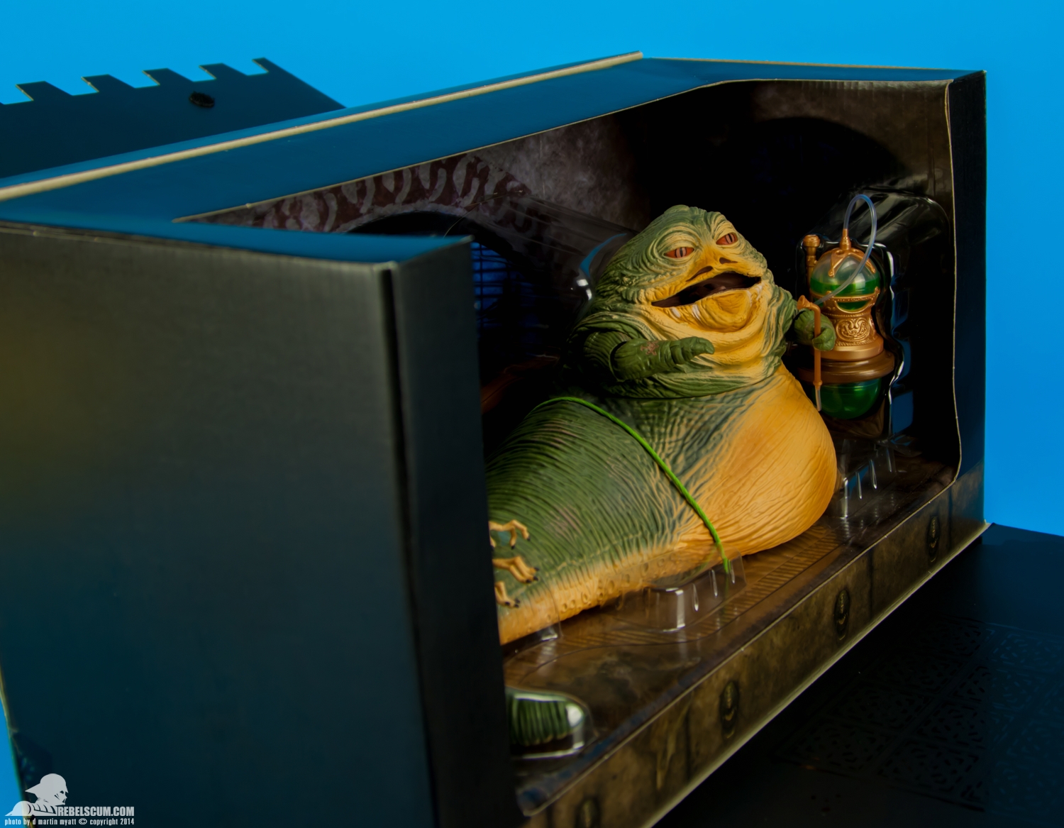 Jabbas-Throne-Room-The-Black-Series-2014-SDCC-Hasbro-051.jpg