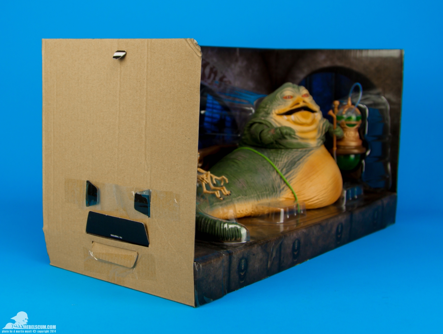 Jabbas-Throne-Room-The-Black-Series-2014-SDCC-Hasbro-054.jpg