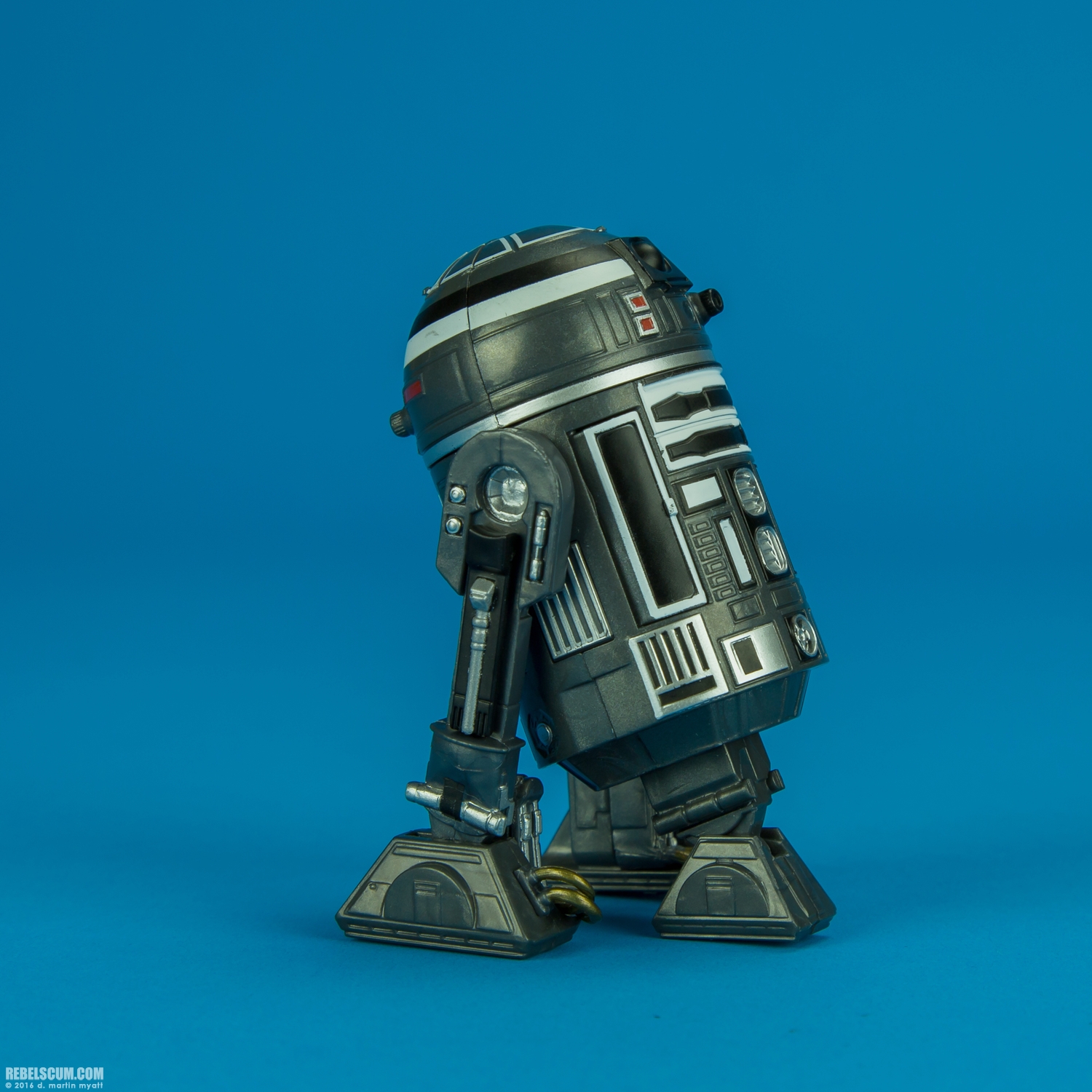 R2-A3-R5-K6-R2-F2-The-Black-Series-6-Inch-Hasbro-Star-Wars-022.jpg